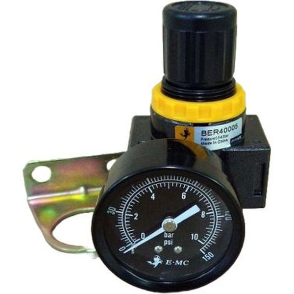 rosca 1/2bsp, pressão 0,5 - 8,5 BAR, botão rotativo, suporte, man&ocirc;metro