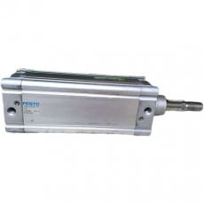 Cilindro pneumático DNC-125-200-PPVA 163496 - FESTO seminovo