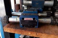 Válvula direcional REXROTH 4WE6D62/OFEG24N9K4/V usada