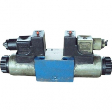Válvula direcional REXROTH 4WE6OBD/EG24N9K4 usada