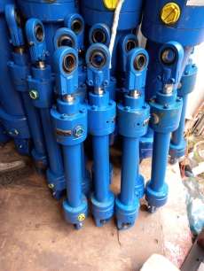 CILINDRO HIDRÁULICO CDH2MP540/28-250 - REXROTH seminovo