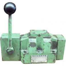 Válvula direcional manual 4WMM16J30/F - REXROTH usada