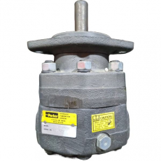 Motor hidráulico M2B16916S20NB - PARKER seminovo