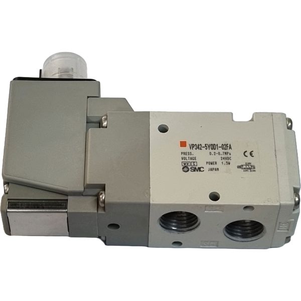 Série VP300, conexão rosca 1/4, piloto poppet, tipo exaustão individual, tensão de alimentação 24VDC, ligação elétrica com conector, intervalo de pressão  0,2-0,7MPa