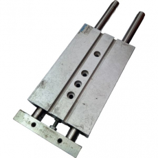 Cilindro pneumático DPZ-32-80-P-A-S2 - FESTO seminovo Cilindro pneumático DPZ-32-80-P-A-S2 - FESTO seminovo