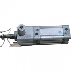 Cilindro pneumático DNC-50-50 14010340 - FESTO