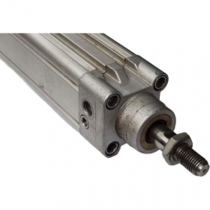 Cilindro pneumático DNC-32-450-PPV-A 163304 - FESTO usado