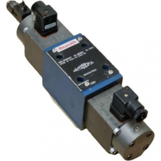 Válvula direcional proporcional 4WRE 10 W64-14/24K4/M - REXROTH seminova