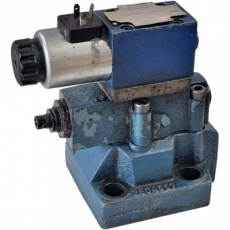 Válvula direcional 3WE6 B9 61/EG24N9K4 - REXROTH usada