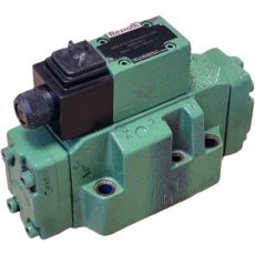Válvula direcional REXROTH 4WEH16 D7X/6EW110N9EK4/B10 usada