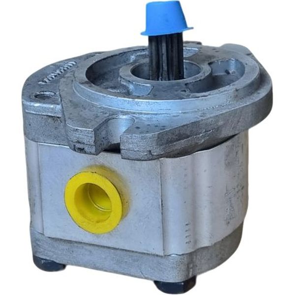 Série S11, tamanho nominal 4, deslocamento volumétrico 4 cm3/rot, pressão máxima contínua 250bar, rotação máxima 4000rpm