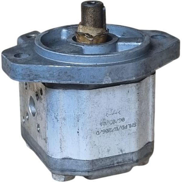 Bomba hidráulica SMLPD/B/206/D. Bomba de engrenagem compacta e eficiente, ideal para aplicação em sistemas hidráulico de média pressão - seminova