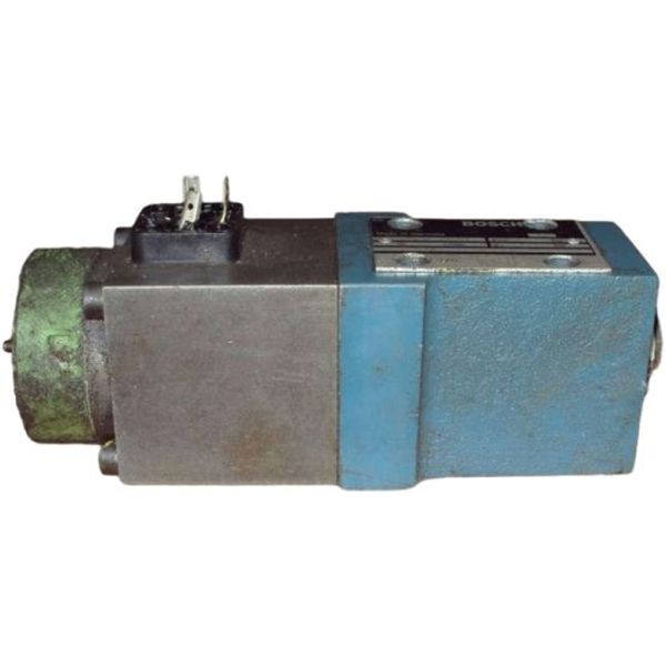 marca: Bosch <br />
modelo: 0811402006 <br />
estado: usada