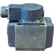 Válvula hidráulica Z00 ZZ 56100 1000 - SERVOVALVE usada