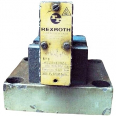 Válvula hidráulica W22080NZ43SE10U20/630 - REXROTH usada