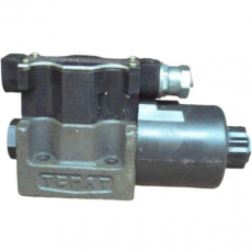Válvula direcional YUKEN DSG03-2B2-D24-50 seminova