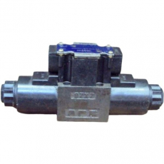 Válvula hidráulica YUKEN DSG013C4-D24-60 usada