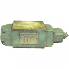 Válvula redutora modular YUKEN MRP-03-B-10 usada