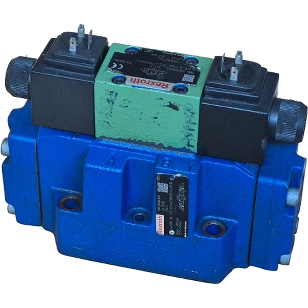 4WE6: tamanho 6, 4/2 vias, centro C, duplo solenóide, pressão máxima 350bar, 110V. 4WEH16: tamanho 16, 4/3vias, centro J