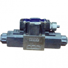 Válvula hidráulica YUKEN DSG01-2D2-D24-50 usada