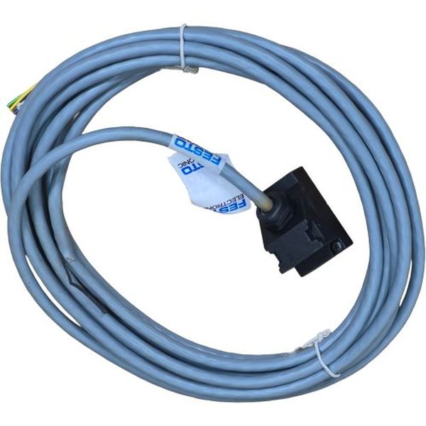 comprimento do cabo 5m, tensão nominal 24V, IP65, material PA, vedações NBR
