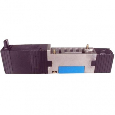 Válvula pneumática MTH-5/3B-7.0-S-VI - FESTO usada