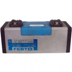 Válvula pneumática J-5/2-D-2-C 151846 - FESTO usada