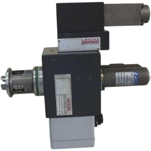 marca: Moog Hydrolux <br />
modelo: D661053B typ P60FX9MAV0A0 <br />
estado: seminova