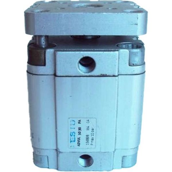 cilindro compacto, antigiro com elemento de fixação, diâmetro 50mm, curso 30mm, anéis/placas de amortecimento elástico nas posições finais de curso, detecção de posição