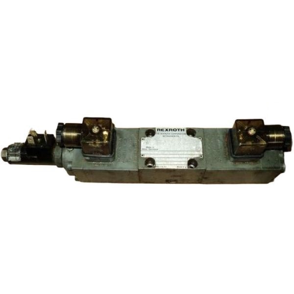 marca: REXROTH <br/>
modelo: 4WRE6E081124Z4M <br/>
estado: usada