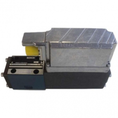 Servo válvula 0 811 404 169 0811404169 - BOSCH