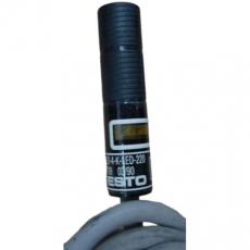 Sensor de proximidade SMEO-4-K-LED-220 - FESTO seminovo