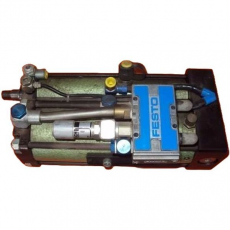 Atuador de força Multipower U10 - FARGER JOOSTEN usado