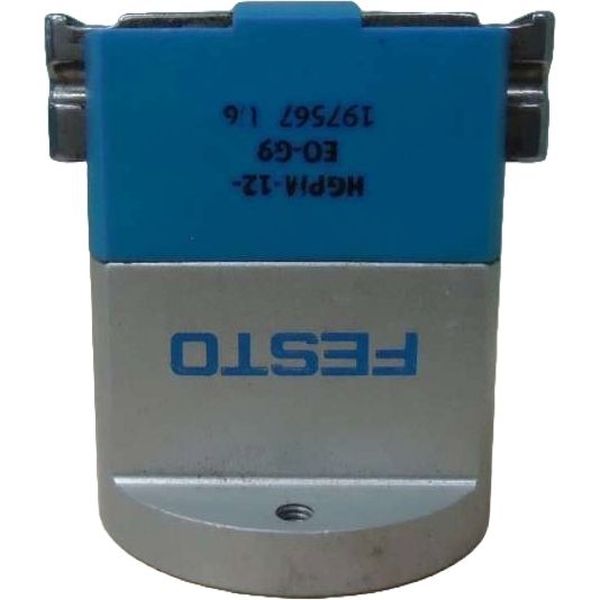 tamanho 12, simples ação, aberta, com flange de fixação, conexão pneumática M3, temperatura ambiente 5...60°C, meio ar comprimido