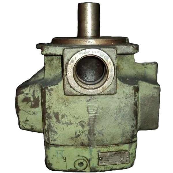 volume variável, tamanho 50, deslocamento 55,2 cm3/rotação, rotação horária, fluido óleo mineral. Efetuamos a reforma de bombas hidráulicas. Consulte-nos.