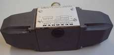 Válvula direcional 4WE10D10OFLW - REXROTH usada