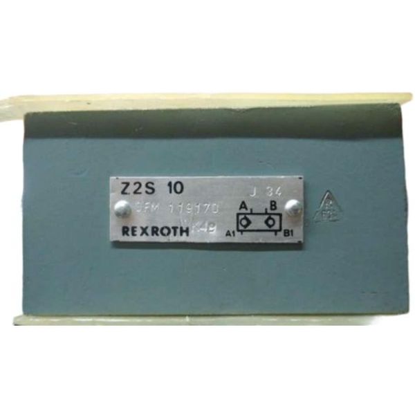 marca: REXROTH <br/>
modelo: Z2S10 <br/>
estado: nunca foi utilizada
