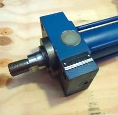 Cilindro hidráulico CDT3ME54028700 - REXROTH seminovo