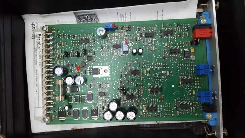 Amplificador para válvulas proporcionais. Amplificador para válvula DBETR-1X.