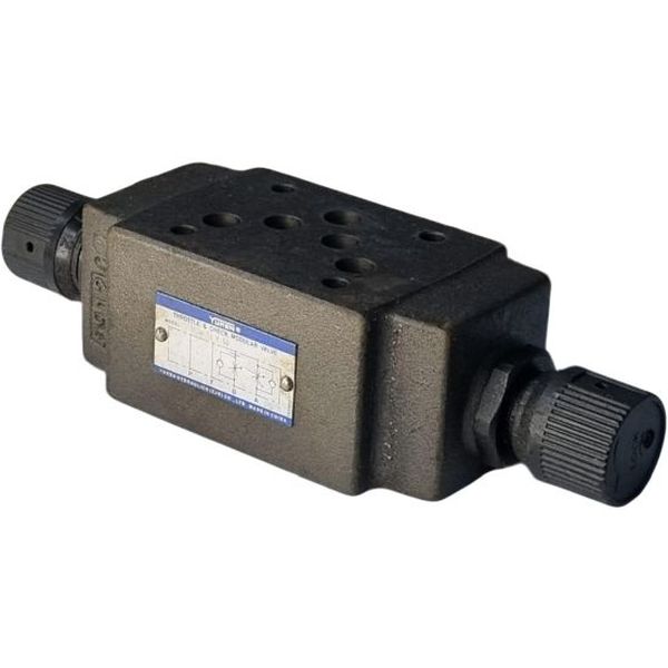 tamanho 1, pressão máxima de operação 31,5MPa, vazão máxima 60l/min, desenho 40, fluido óleo. Controle de vazão e retenção.
