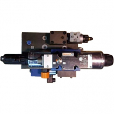 Bloco com válvulas hidráulicas 4WREE10W17522G24K31A1V - REXROTH