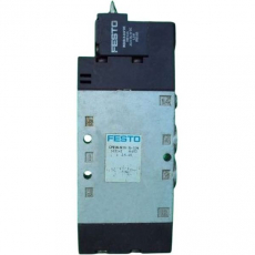 Válvula solenóide CPE18-M1H-3L-1/4 - FESTO usada