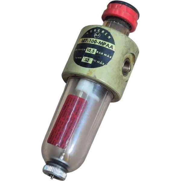 Série L07, conexão rosca G1/4, dreno cuba fechada, copo policarbonato transparente, meio ar comprimido, pressão entrada máxima 10 bar, lubrificador tipo névoa, corpo liga de zinco