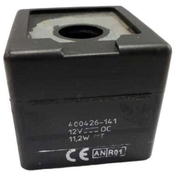 voltagem 12VDC, potência 11,2W, tamanho MXX, quadrada, encapsulada, ligação elétrica com plugue, classe de isolamento H, classe de temperatura T