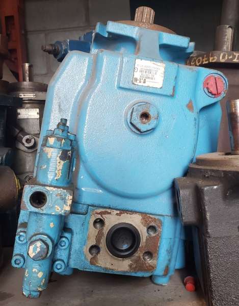 marca: EATON <br /> modelo: PVH131R16 <br /> estado: usada. Podemos reformar.