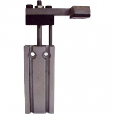 Cilindro pneumático CDUK10T-E5547-15 - SMC usado
