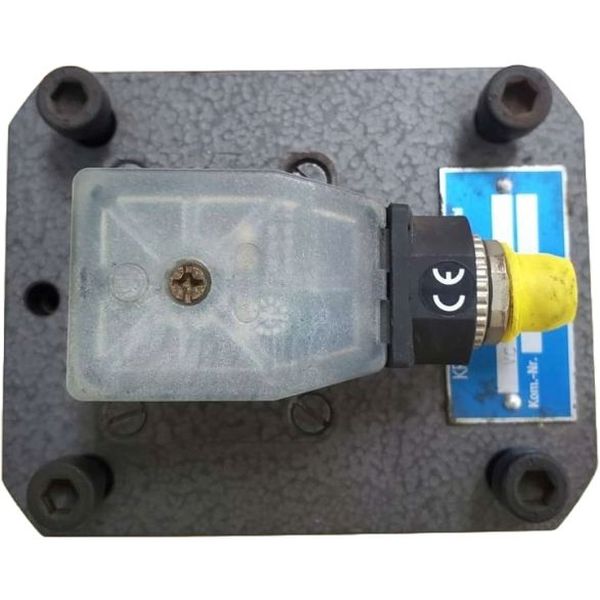marca: KRACHT <br />
modelo:  VC1F1PS71  B05 <br />
estado: seminova
