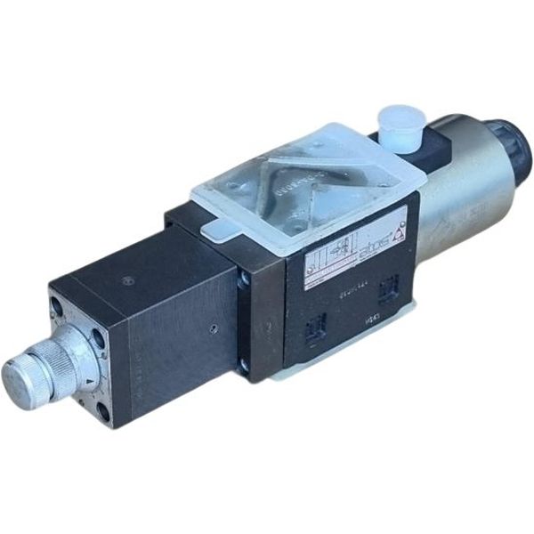 DKQ-016/C/24-E DC 30: tamanho 10, montagem sobre placa ISO 4401, pressão máxima 250bar, temperatura ambiente -30...70oC.
QV-06/24 60: pressão compensada, 2 vias, ISO 4401, vazão máxima 24l/min, pressão máxima 250bar
