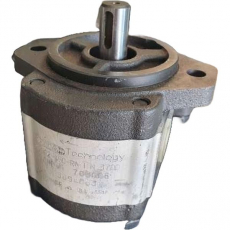 Bomba hidráulica PGE102450RIW1N3700 ARD 703006 3684063 - HYDAC seminova